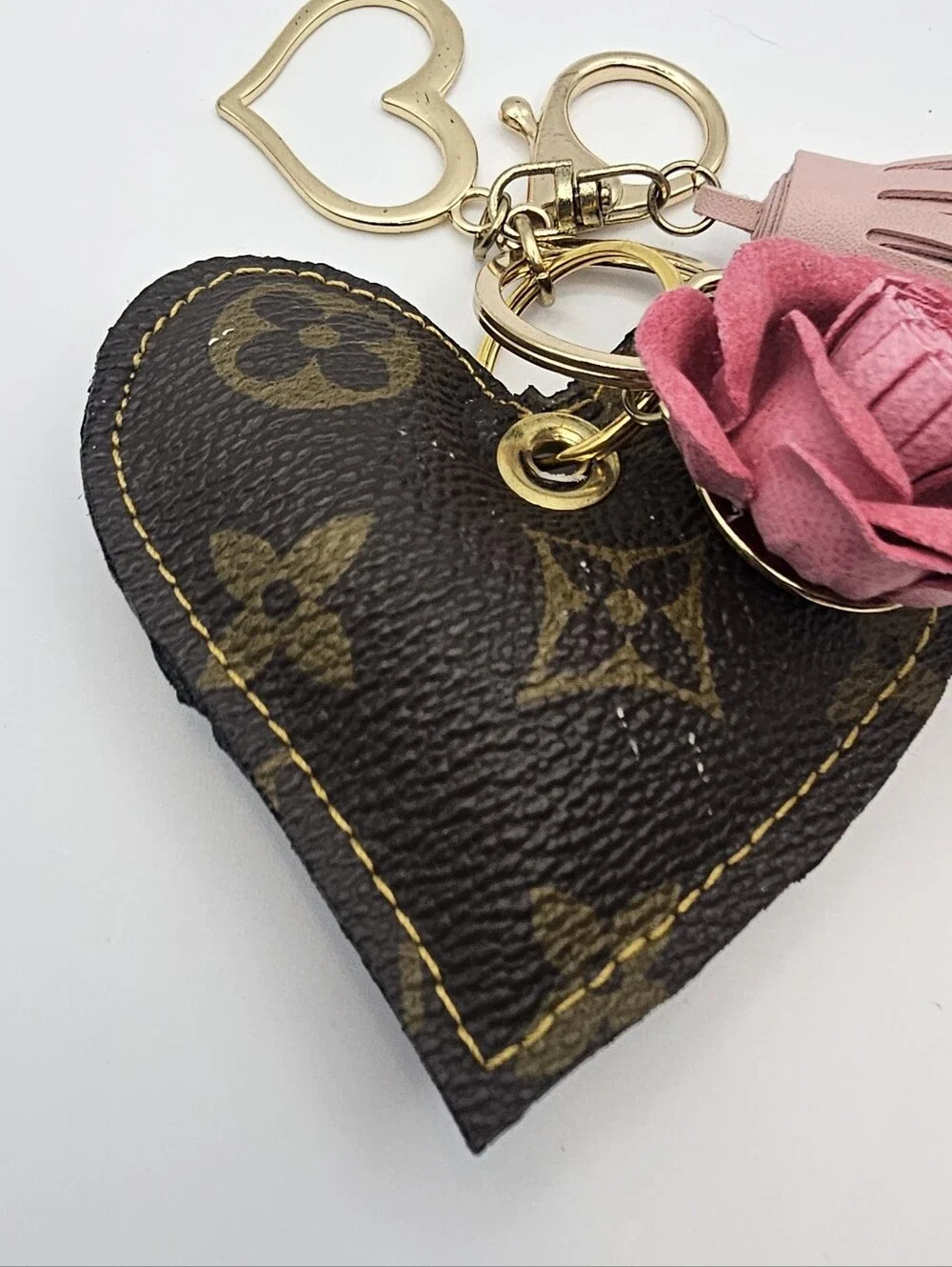 N/A upcycled leather